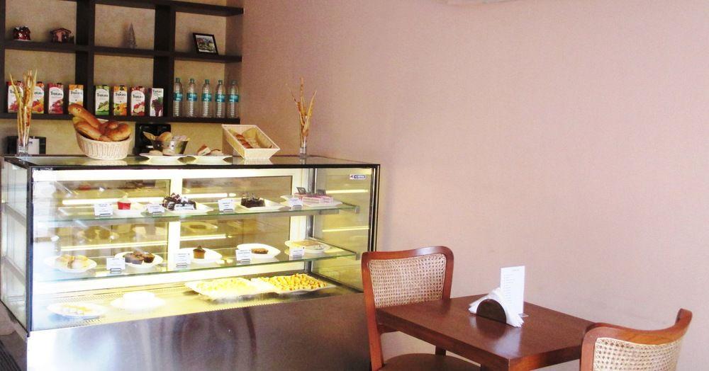 The Fern Residency, Miramar Panaji Exterior foto