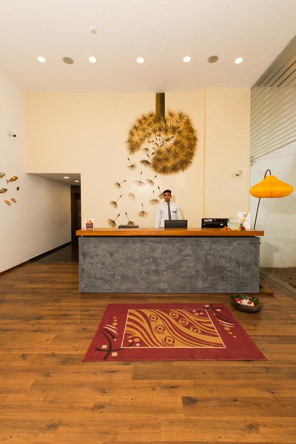The Fern Residency, Miramar Panaji Exterior foto