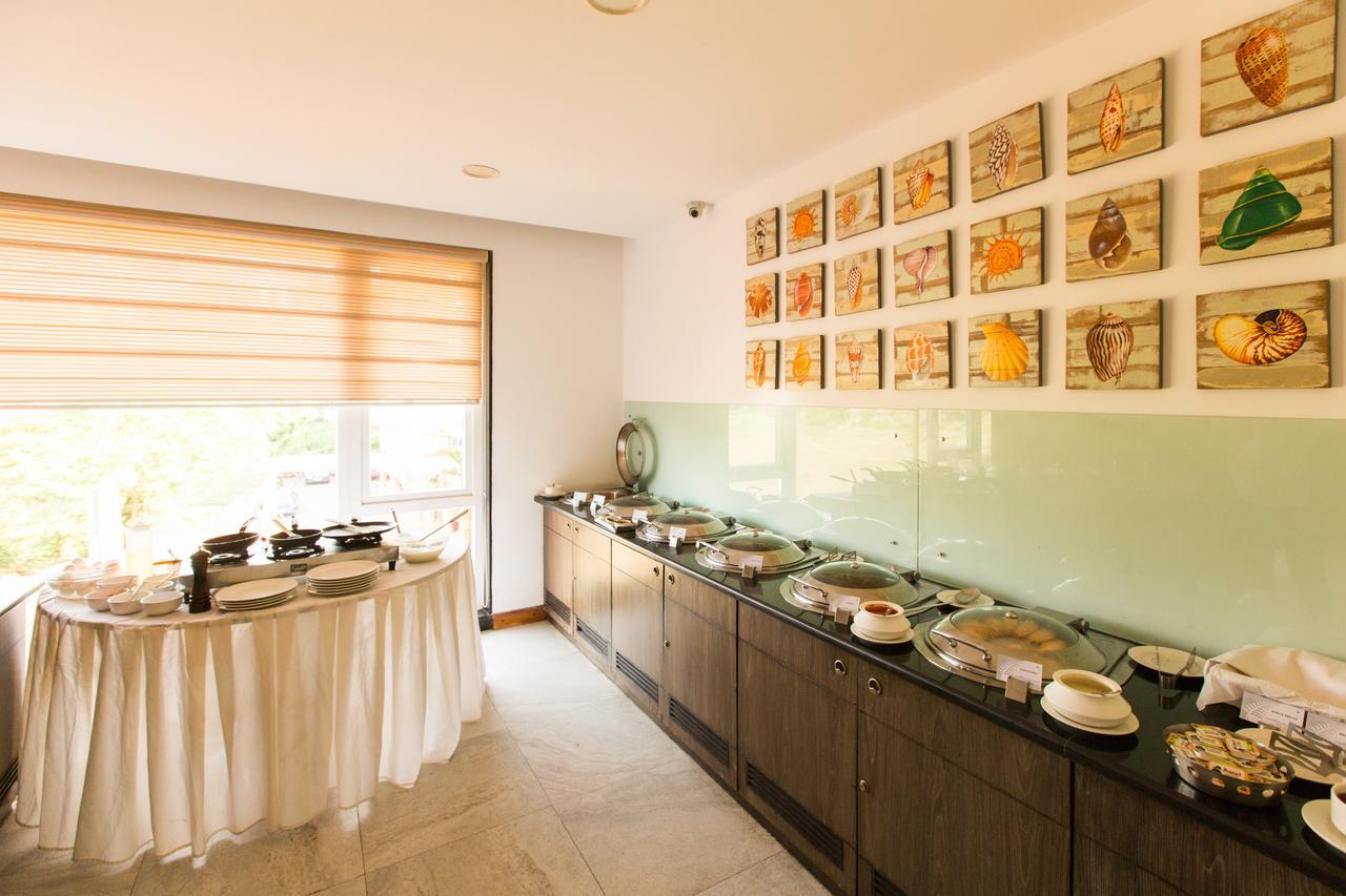 The Fern Residency, Miramar Panaji Exterior foto